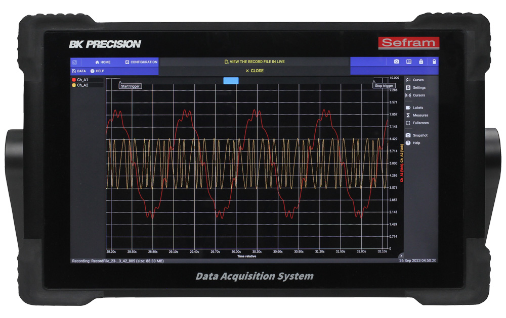 DAS1800 high speed data acquisition with 15.6" full HD touchscreen display front view